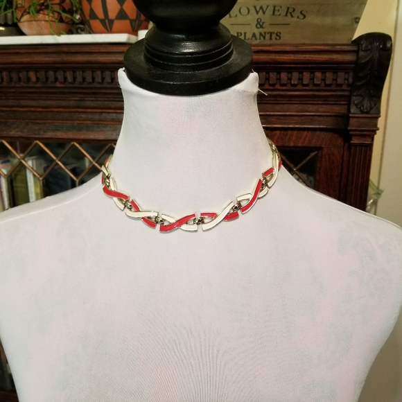 Relisted -Vintage Marvella red and white enamel X set - Picture 4 of 14